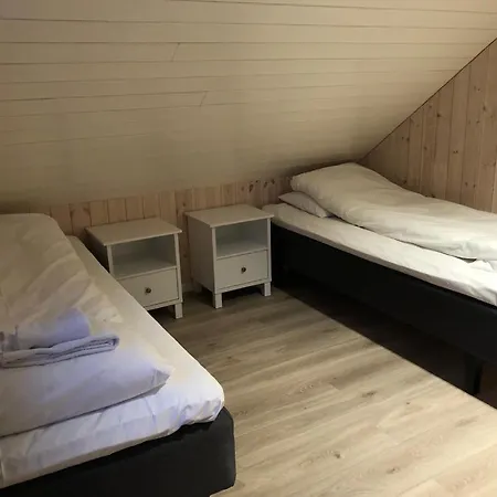Rorbu Skreda Casa de Férias Leknes